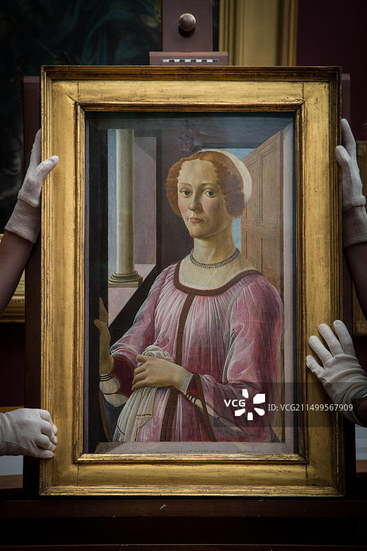桑德罗·波提切利的斯梅拉达·班迪内利女士肖像（约1470-5年），一项重大科学调查和修复项目之后图片素材