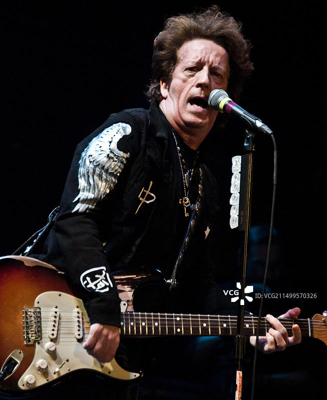 美国新泽西州阿斯伯里帕克：威利·尼尔在光明节演唱会上表演图片素材