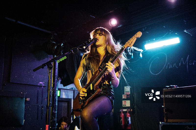 苏格兰格拉斯哥奥兰莫尔的Deap Vally乐队表演图片素材