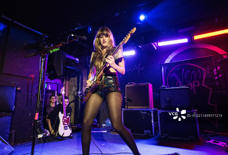 苏格兰格拉斯哥奥兰莫尔的Deap Vally乐队表演图片素材