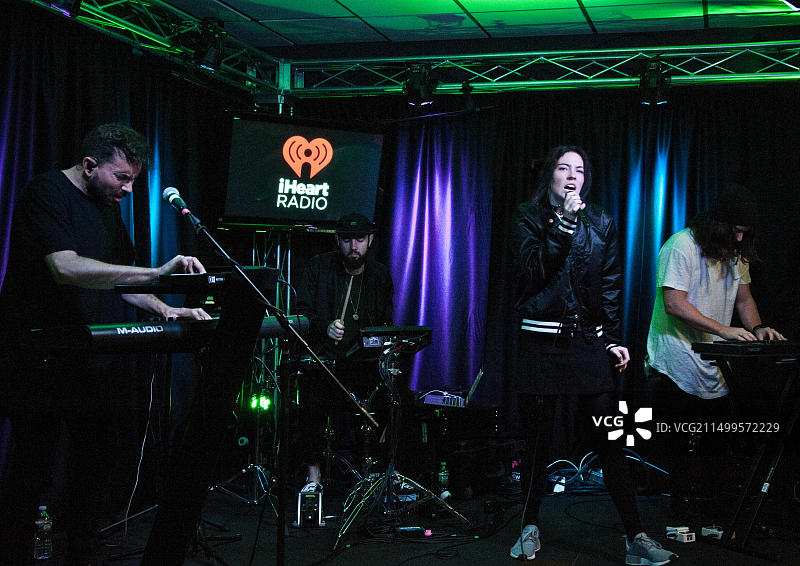 美国宾夕法尼亚州巴拉辛韦德，2016年6月21日，另类摇滚乐队主教布里格斯参观104.5电台表演剧院图片素材