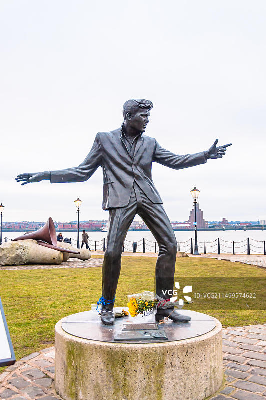 英国利物浦的比利·弗瑞雕像图片素材