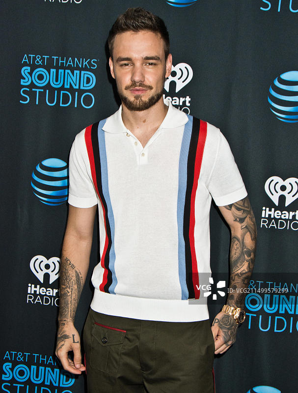 美国宾夕法尼亚州Bala Cynwyd，2018年6月18日，英国歌手兼作曲人利亚姆·佩恩到访Q102演出剧院。图片素材