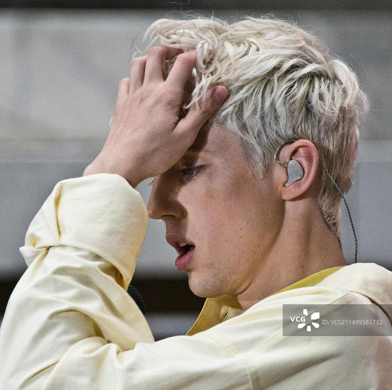 纽约特洛耶·希文“今日秀”夏季演唱会表演图片素材