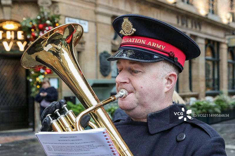 2019年圣诞节前夕的格拉斯哥市中心购物景象，英国图片素材
