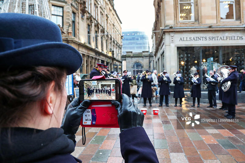 2019年圣诞节前夕的格拉斯哥市中心购物景象，英国图片素材