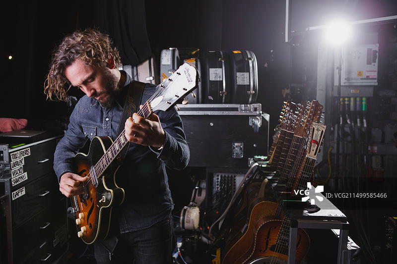 约翰·巴特勒在布里斯托尔O2学院的摄影图片素材