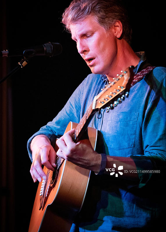 斯科特·马修斯，利igh民俗节，利igh社区中心，埃塞克斯图片素材