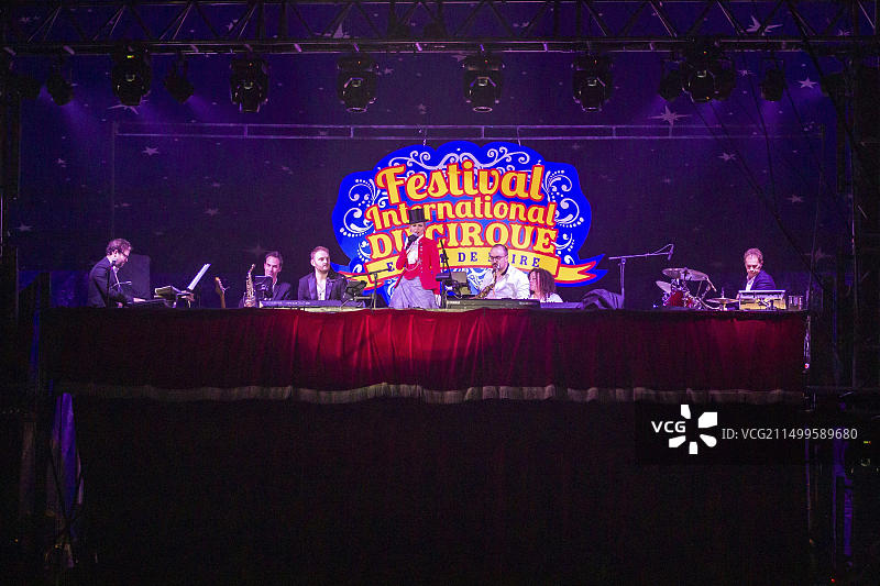 法国安德尔-卢瓦尔省：被联合国教科文组织列为世界遗产的卢瓦尔河谷，图尔市国际马戏节图片素材