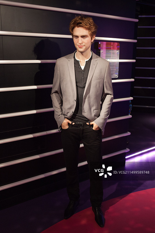 荷兰阿姆斯特丹杜莎夫人蜡像馆的罗伯特·帕丁森蜡像图片素材