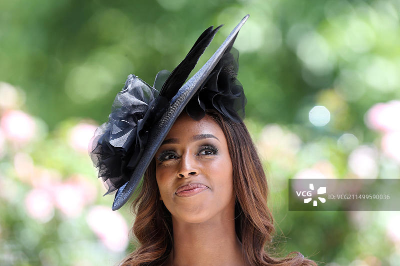 歌手Alexandra Burke图片素材