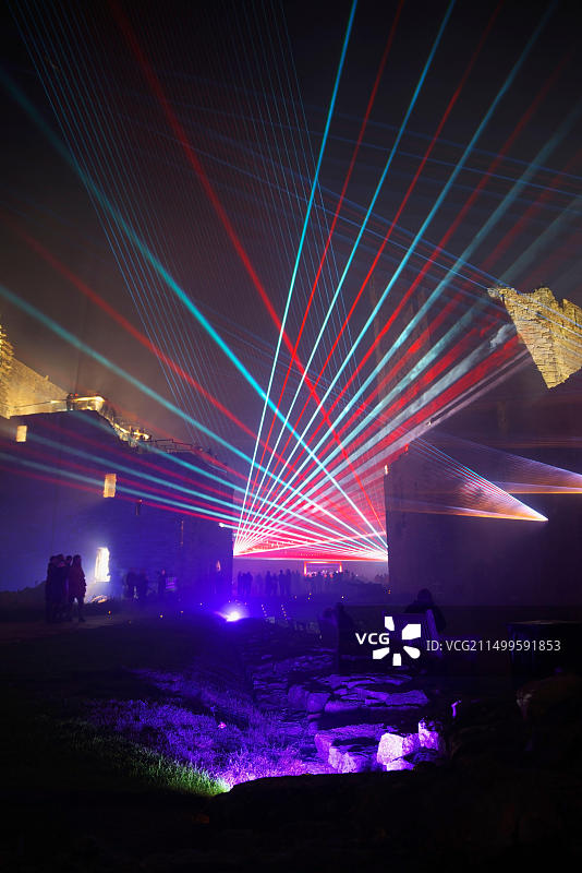 激光灯光秀，卡那封城堡图片素材