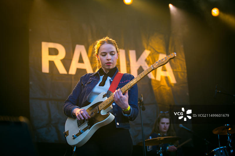 挪威乐队Razika吉他手Maria Råkil图片素材