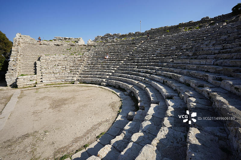塞杰斯塔历史遗址的古罗马圆形剧场，意大利西西里岛旅行照片系列图片素材
