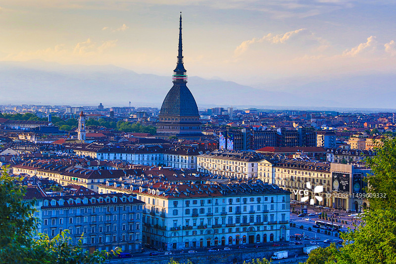 意大利都灵安托内利尖塔建筑图片素材