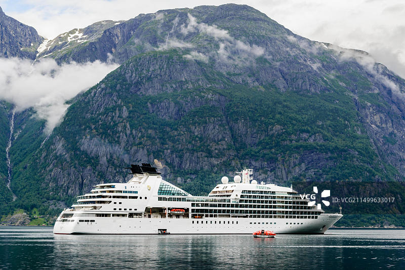 挪威艾德峡湾豪华邮轮Seaborn Quest图片素材