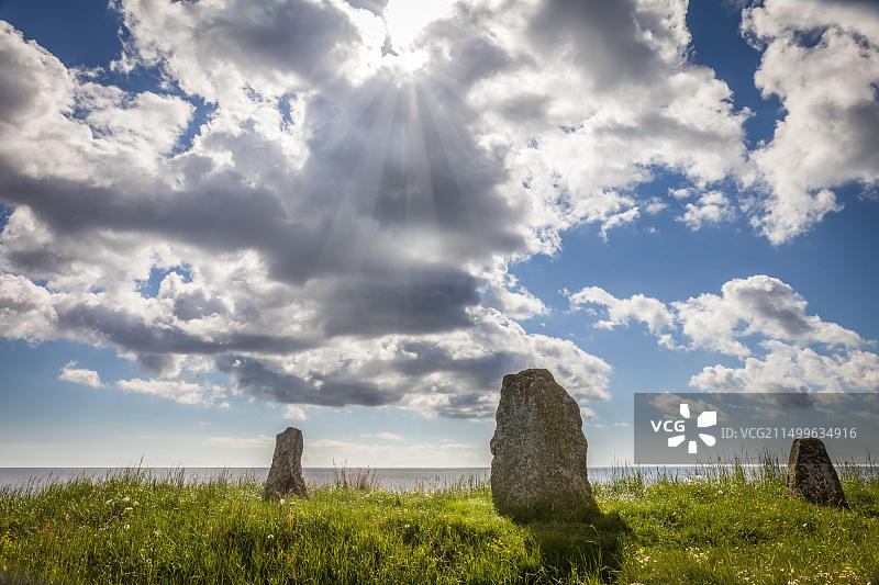 丹麦博恩霍尔姆岛内克瑟附近的马尔克瓦恩斯坎斯纪念碑图片素材