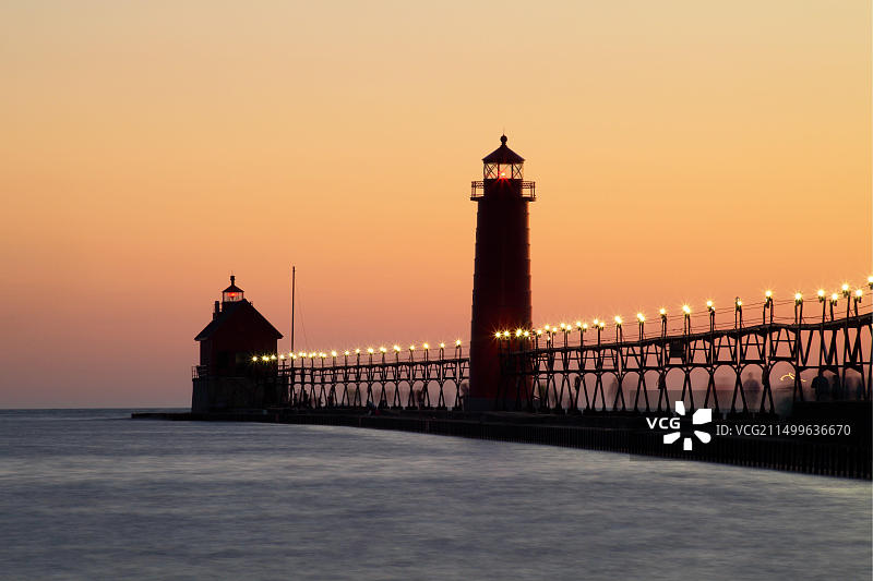 美国密歇根州大港的灯塔图片素材