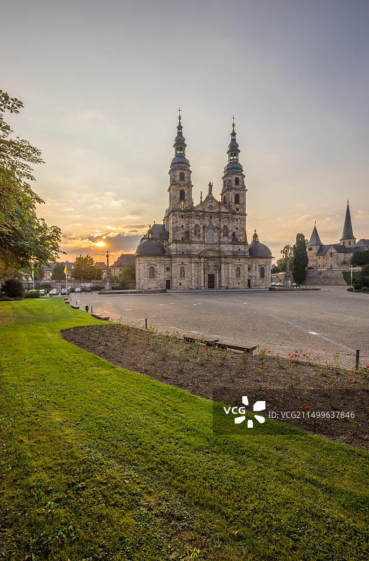 德国黑森州富尔达大教堂夜景图片素材