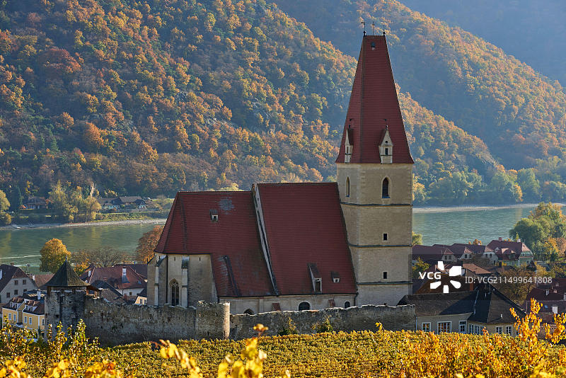 奥地利魏ßenkirchen的圣母升天教堂图片素材