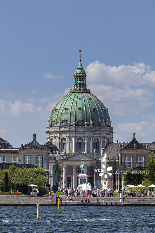 丹麦哥本哈根阿美琳堡花园城堡景观图片素材