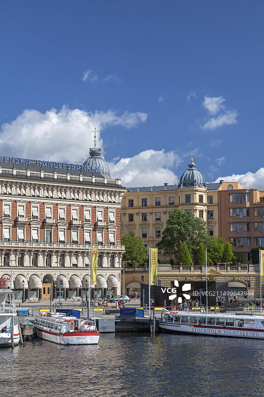 瑞典斯德哥尔摩：查理十二广场的房屋建筑图片素材