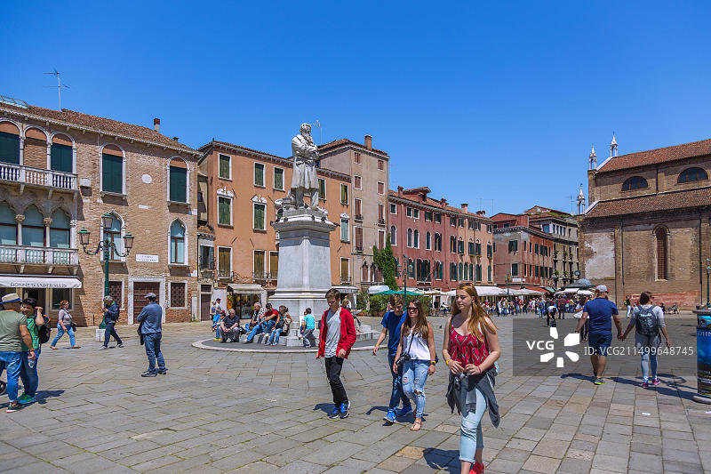 意大利威尼斯圣斯德望广场尼科洛·托马塞奥纪念碑图片素材