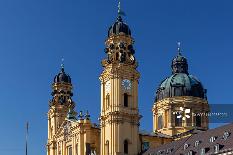 德国巴伐利亚慕尼黑铁阿提纳教堂图片素材