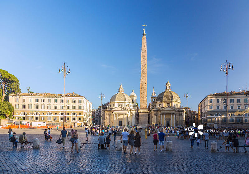 地理/旅游，意大利拉齐奥罗马人民广场的圣玛丽亚教堂图片素材