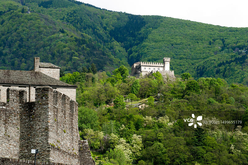 联合国教科文组织世界遗产萨索科尔巴罗城堡图片素材