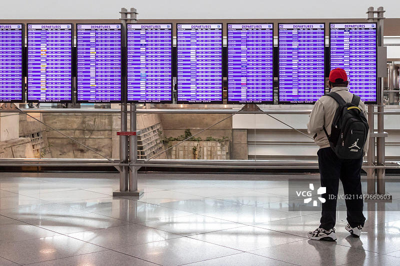 科罗拉多州丹佛国际机场的旅客图片素材