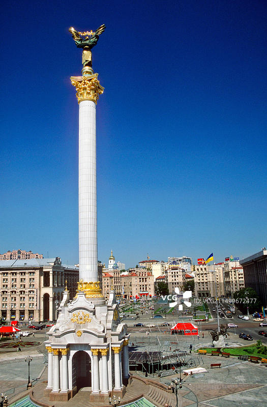 乌克兰基辅独立广场上的柱子图片素材
