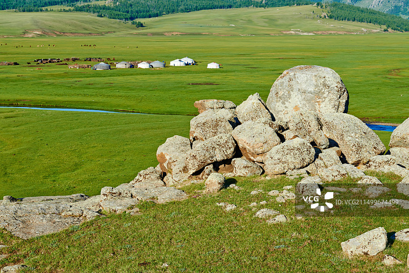 蒙古国后杭爱省黄色草原山谷图片素材