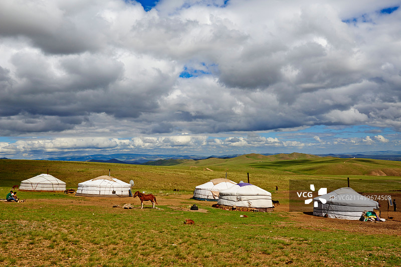 蒙古国中央省游牧营地图片素材