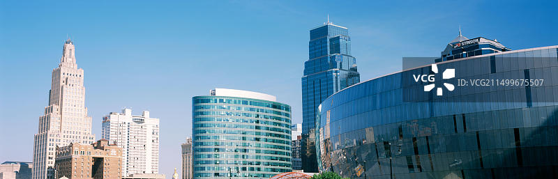 美国密苏里州堪萨斯城中心天际线仰视角度图片素材