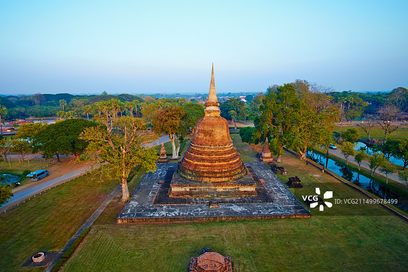 泰国素可泰历史公园的战胜寺图片素材