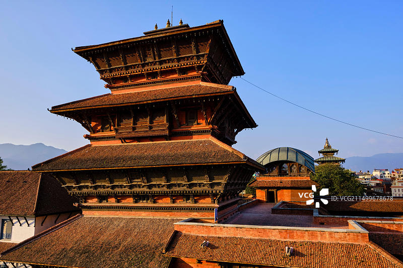 尼泊尔加德满都谷地加德满都杜巴广场：皇宫和巴桑塔布塔图片素材