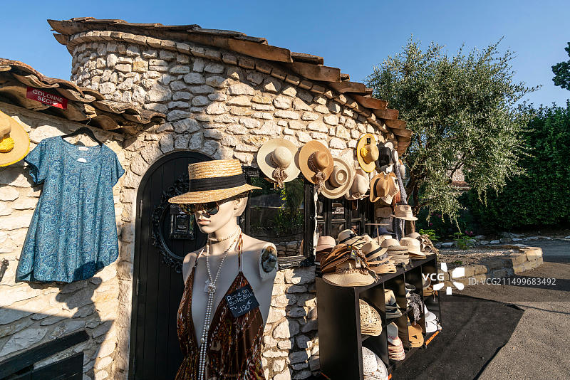 旺斯圣保罗的精品店，滨海阿尔卑斯省，普罗旺斯-阿尔卑斯-蓝色海岸大区，法国图片素材