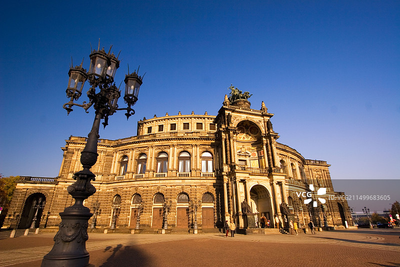 德累斯顿萨克森森帕歌剧院广场图片素材