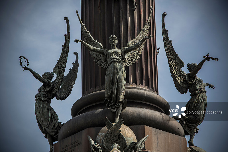 西班牙巴塞罗那和平门广场图片素材