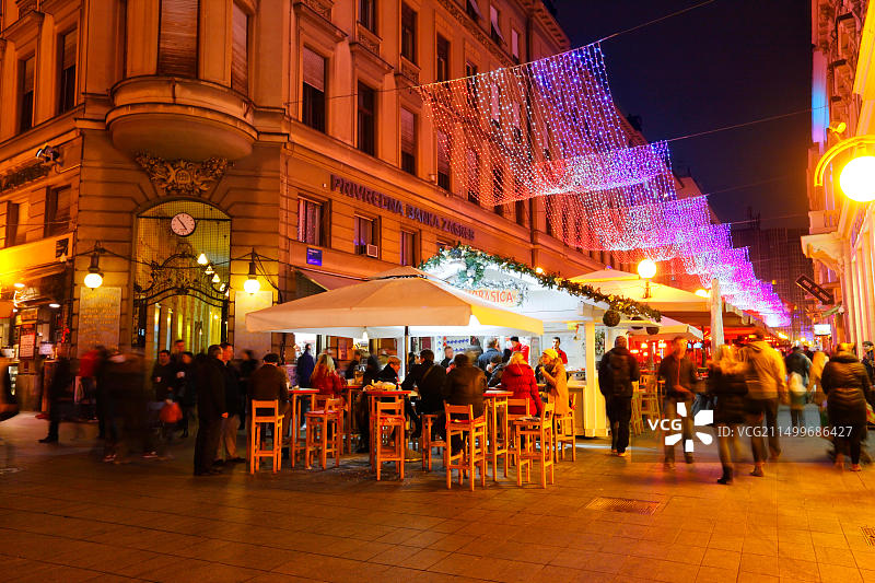 萨格勒布降临节：花卉广场（普雷拉多维奇广场）图片素材