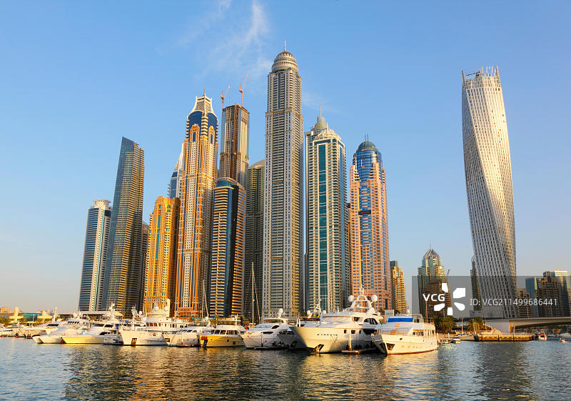 迪拜码头海滨图片素材