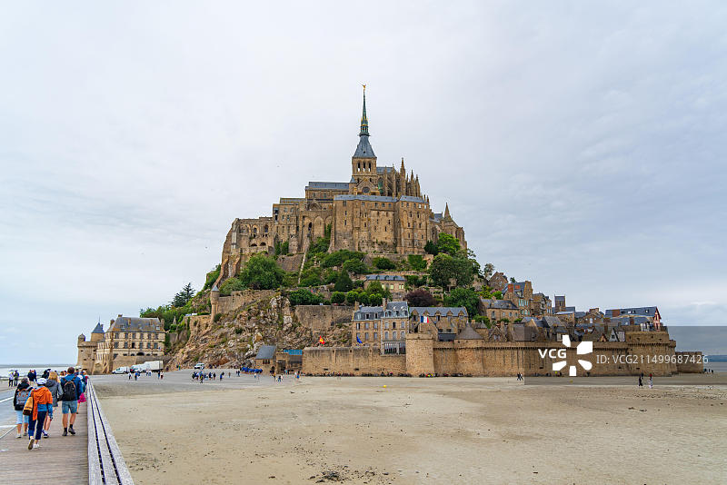 法国诺曼底联合国教科文组织岛屿圣米歇尔山图片素材