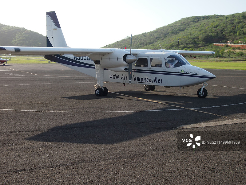 波多黎各的国内旅行小型螺旋桨飞机图片素材