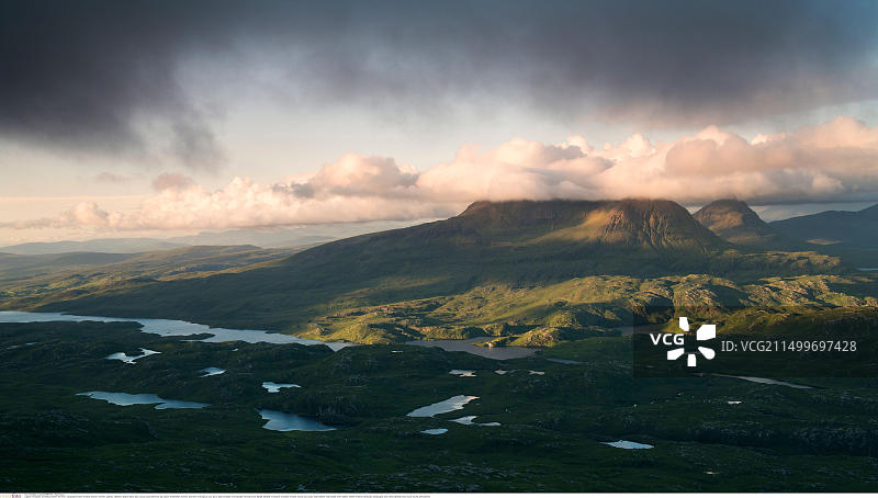 苏格兰苏尔文山夏季风光图片素材