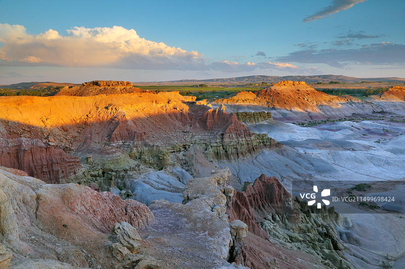美国怀俄明州格雷布尔魔鬼厨房日落景观图片素材