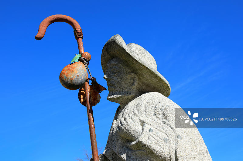 西班牙卢戈萨莫斯朝圣者雕像图片素材