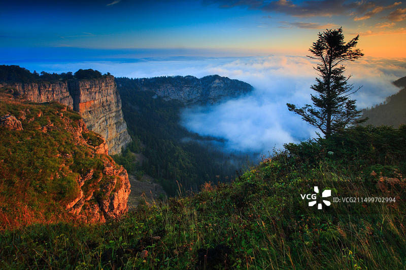 瑞士纳沙泰尔州克鲁瓦杜凡图片素材