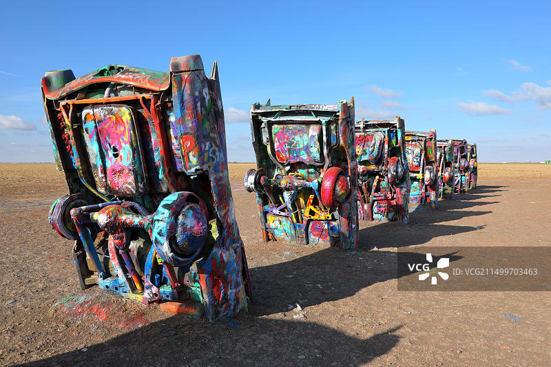 美国德克萨斯州阿马里洛凯迪拉克农场66号公路图片素材