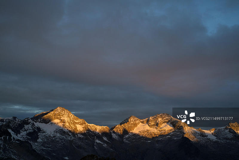 奥地利蒂罗尔州图克斯牛岭图片素材